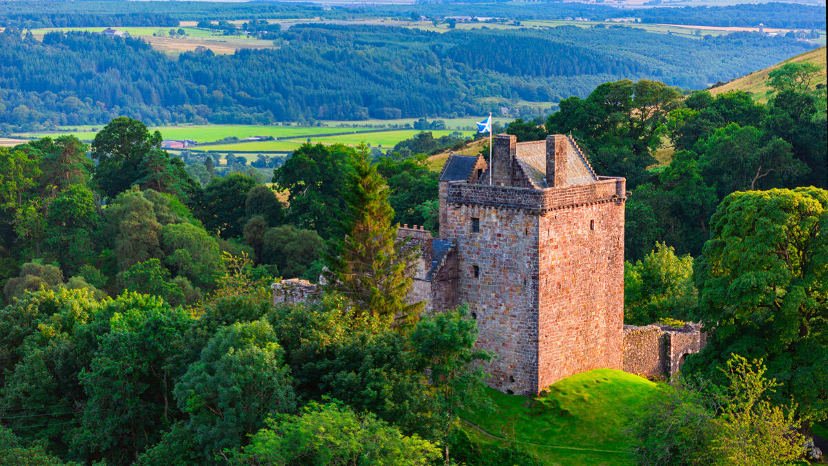 VisitScotland launches app targeting Chinese social media