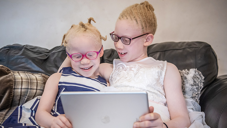 iPads to help visually impaired children in Scotland use the internet