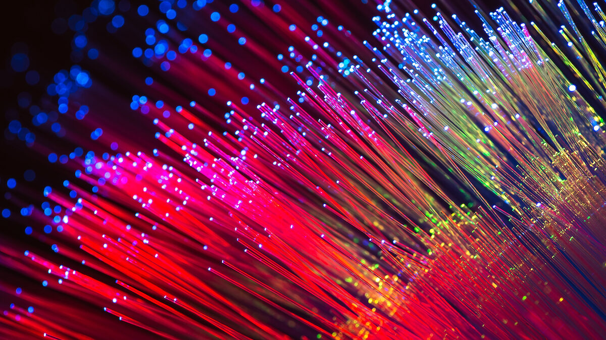 UK Government urges local authorities to bid for £95m full-fibre broadband fund