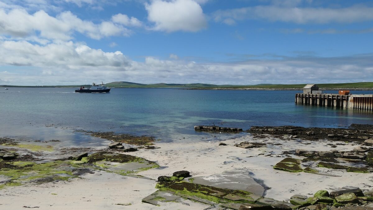 Drinking water pipes used to deliver broadband to remote Orkney community