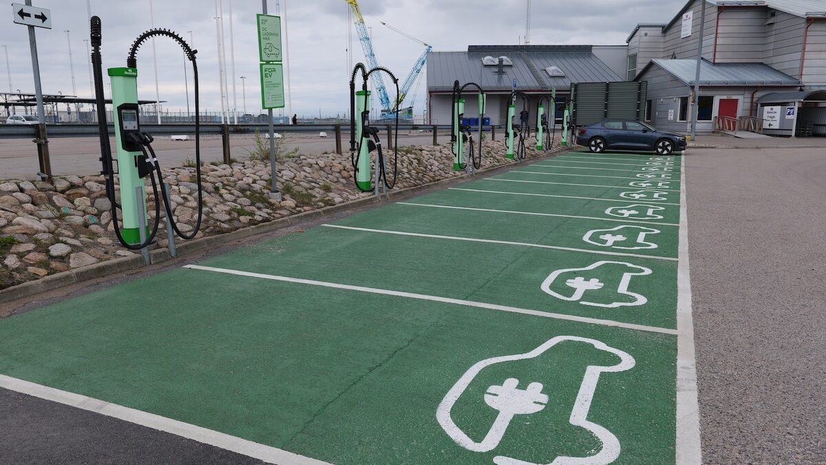 Scottish electric vehicle infrastructure provider installs 54 charging points at ferry terminal in Sweden